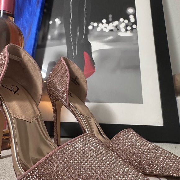 Rose Gold Heels Size 5.5 - Picture 4 of 7